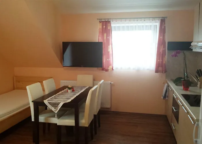 Lucie Apartament *